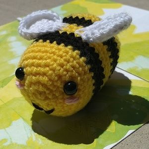 Crochet Bee Plushie